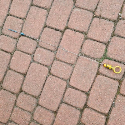 Bagnet miarka oleju olejowa 2.0DCI LIFT Vivaro B Trafic III Talento