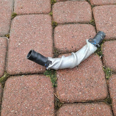 Przewód rura wąż wody 2.0DCI LIFT Vivaro B Trafic III Talento