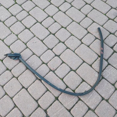 Uszczelka drzwi przód przedni lewa lewych Vivaro B Trafic III Talento