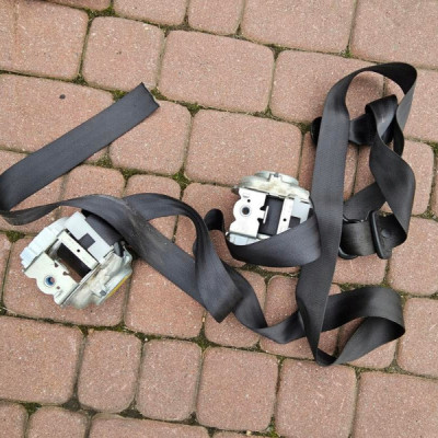 Pas pasy przód przednie AIRBAG wystrzelone Vivaro B Trafic III Talento