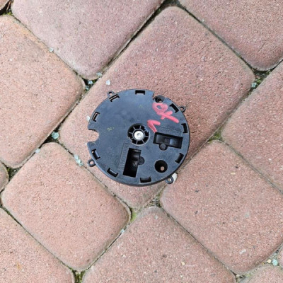 Silniczek regulacji lusterka lusterko Vivaro B Trafic III Talento