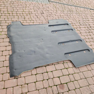 Dywan tył tylny osobówka LONG wykładzina Vivaro B Trafic III Talento