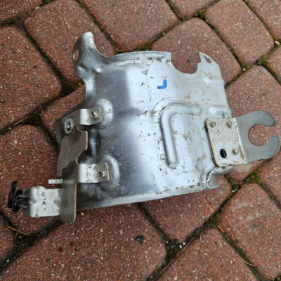 Osłona termiczna 2.0D LIFT Vivaro B Trafic III Talento 144507681R