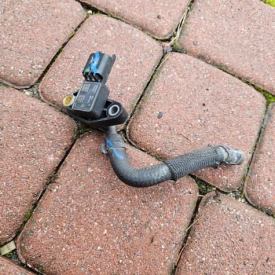 Czujnik MAP sensor 2.0DCI LIFT Vivaro B Trafic III Talento 223657652R