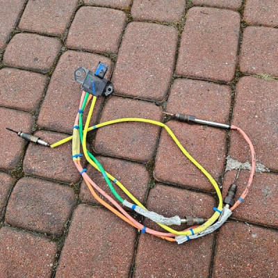 Czujnik spalin 2.0DCI LIFT Vivaro B Trafic III Talento 226585165R