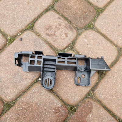 Ślizg przód przedni prawy błotnika Opel Adam 13495491