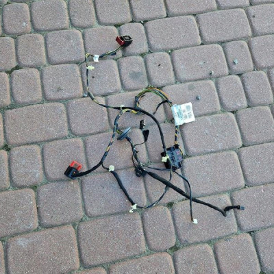 Instalacja wiązka drzwi przód przednia prawa Opel Corsa D 13239686