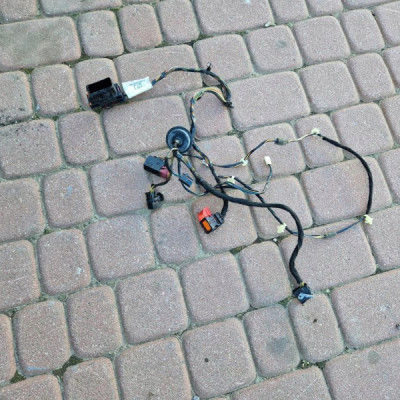 Instalacja wiązka drzwi przód przednia lewa Opel Corsa D 13252894