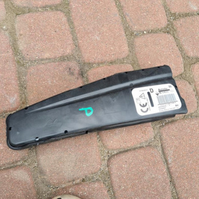 Poduszka fotelówka fotela AIRBAG prawa fotela Renault Captur 1 I 985H05592R