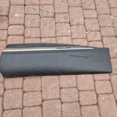 Listwa drzwi tył tylna lewa chrom Renault Captur II 2 828779913