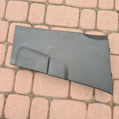 Obudowa osłona słupka prawa chrom Renault Captur II 2 769152548R