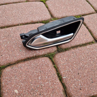 Klamka chrom chromowana lewa srebrna Renault Captur II 2 806719965R