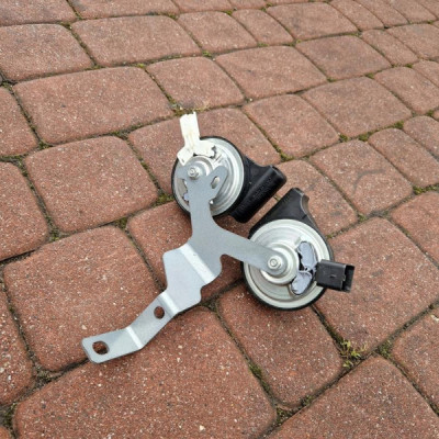 Klakson sygnał trąbka Renault Captur II 2