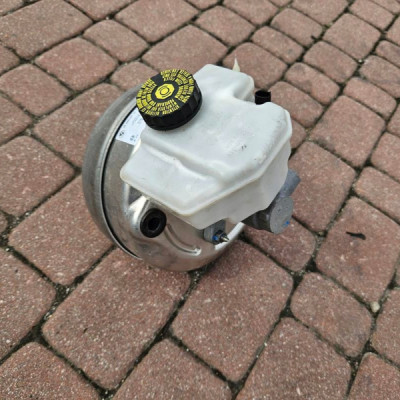 Serwo hamulcowe EUROPA Z4 3.0 Toyota Supra MK5 BMW 6892201 689220101