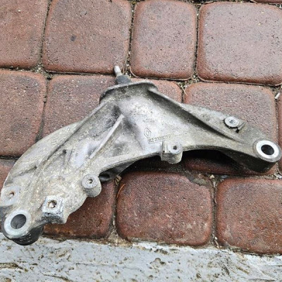 Poduszka łapa skrzyni biegów Opel Vivaro B Trafic III Talento 112332850R