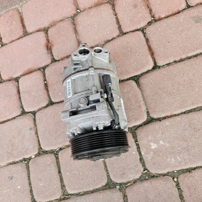 Sprężarka klimatyzacji Opel Vivaro B TRAFIC III TALENTO 8200848916-B