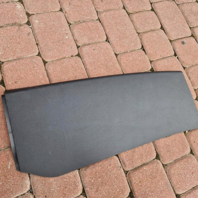 Słupek obudowa słupka prawa Opel Vivaro B TRAFIC III TALENTO 769166740R