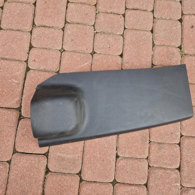 Słupek obudowa słupka lewa Opel Vivaro B TRAFIC III TALENTO 769166740R