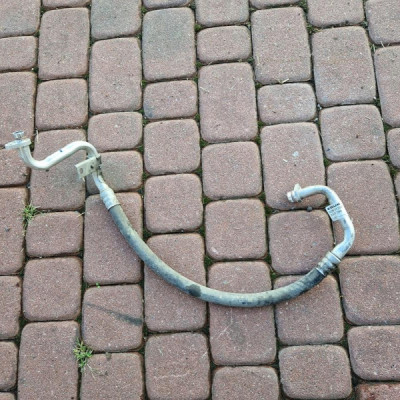 Przewód klimatyzacji 1.6 Opel Vivaro B TRAFIC III TALENTO 924543135R