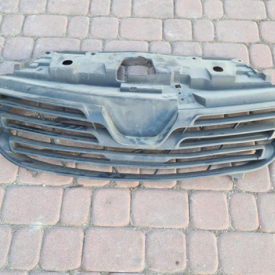 Grill podstawa grilla wzmocnienie RENAULT Trafic III 623108673R