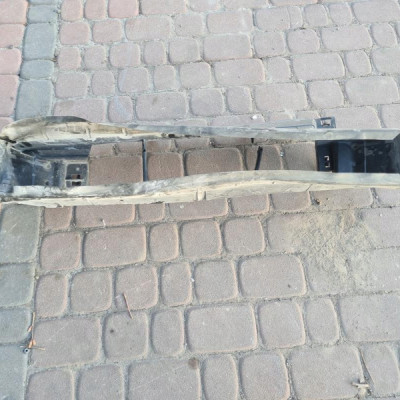 Kierownica powietrza dolot łapacz Opel Vivaro B Trafic III 214772888R