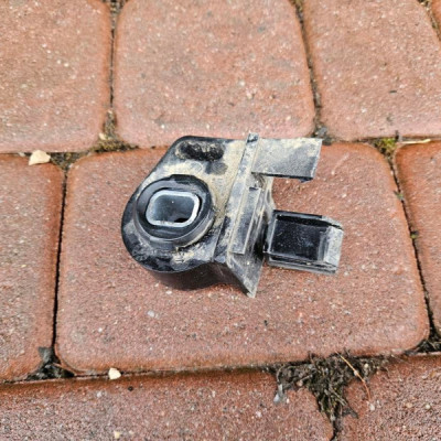 Uchwyt mocowanie wspornik chłodnic Vivaro B Trafic III Talento