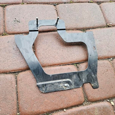 Uchwyt mocowanie komputera Opel Vivaro B Trafic III Talento 237144890R