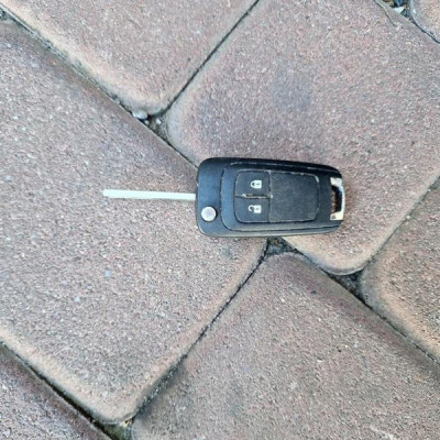 Kluczyk obudowa kluczyka EUROPA oryginał Opel Meriva B