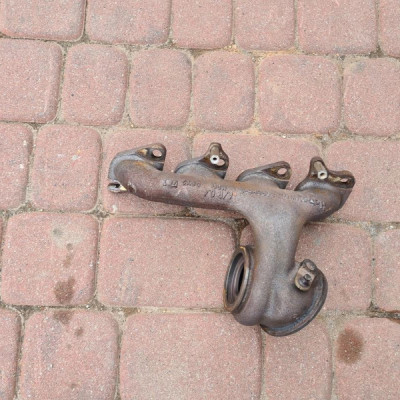 Kolektor wydechowy 1.4T turbospręzarka turbo Opel Meriva B Astra J