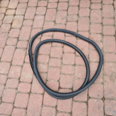 Uszczelka drzwi przód przednia lewa Opel Meriva B