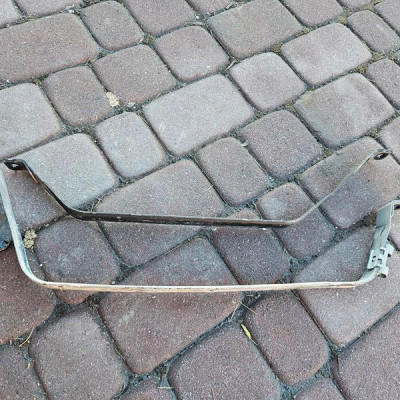 Uchwyt wieszak mocowanie zbiornika wspornik Opel Meriva B