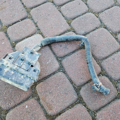 Skrzynka bezpieczników 1.6CDTi instalacja wentylatorów Opel Meriva B