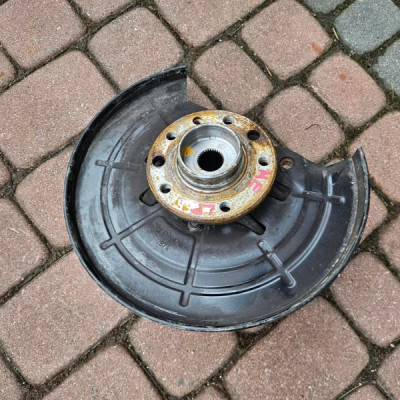 Zwrotnica przód przednia lewa piasta łożysko Opel Meriva B