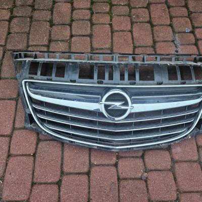 Grill zderzaka atrapa EUROPA IGŁA Opel Meriva B 13378830