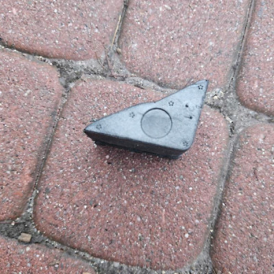 Absorber wyciszenie błotnika podszybia Opel Meriva B 13348769