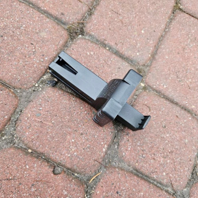 Uchwyt mocowanie bagażnika wieszak wspornik Opel Meriva B 13286048