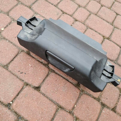 Schowek fotela uchwyt Opel Meriva B 13294799