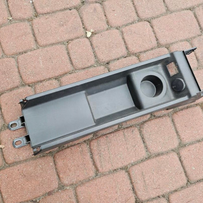 Tunel środkowy osłona EUROPA Opel Meriva B 13411103