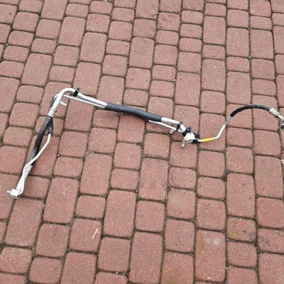 Przewód klimatyzacji sciana grodziowa Opel Meriva B 13364551 AL6