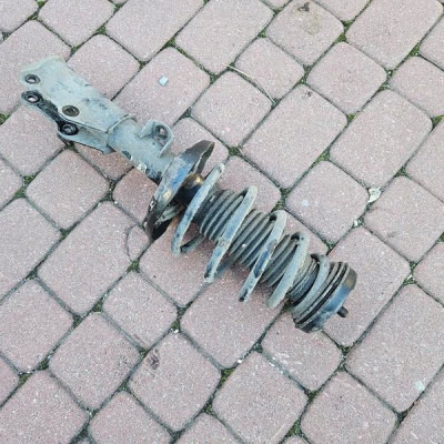 Amortyzator przód przedni prawy 2.0CDTI Opel Insignia 13245977