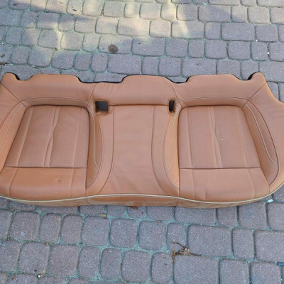 Kanapa siedzisko brązowa tył tylna skóra Opel Insignia