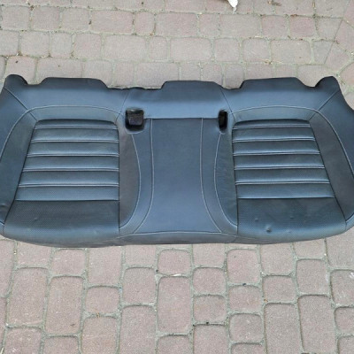 Kanapa siedzisko czarna tył tylna skóra OPC Opel Insignia