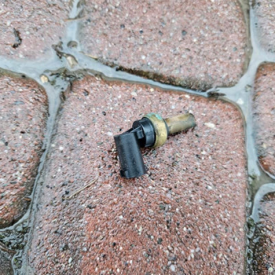 Czujnik temperatury wody Opel Astra J IV 55591401