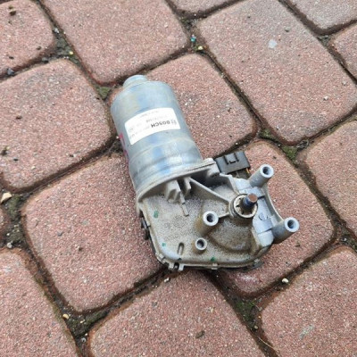 Silniczek wycieraczek EUROPA Opel Vivaro B Trafic III Talento 0390243508