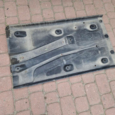 Obudowa osłona podłoga podwozia prawa Opel Insignia B 39122475