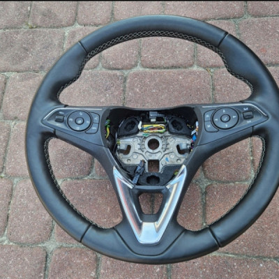 Kierownica LIFT skora podgrzewana Opel Insignia B