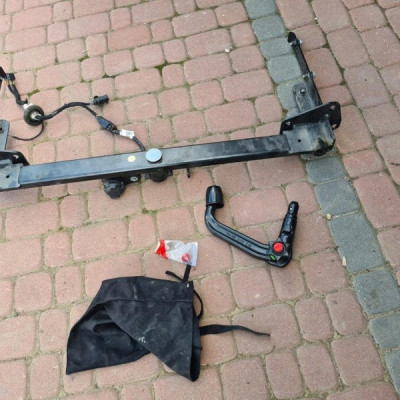 Hak tył holowniczy ORYGINAL kombi Opel Astra K V