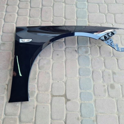 Błotnik przód przedni IGŁA z22x Opel Insignia B