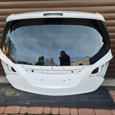 Klapa tył tylna biała Z40r IGŁA Opel Meriva B