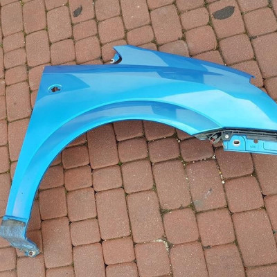 Błotnik przedni prawy Opel Meriva A Z291